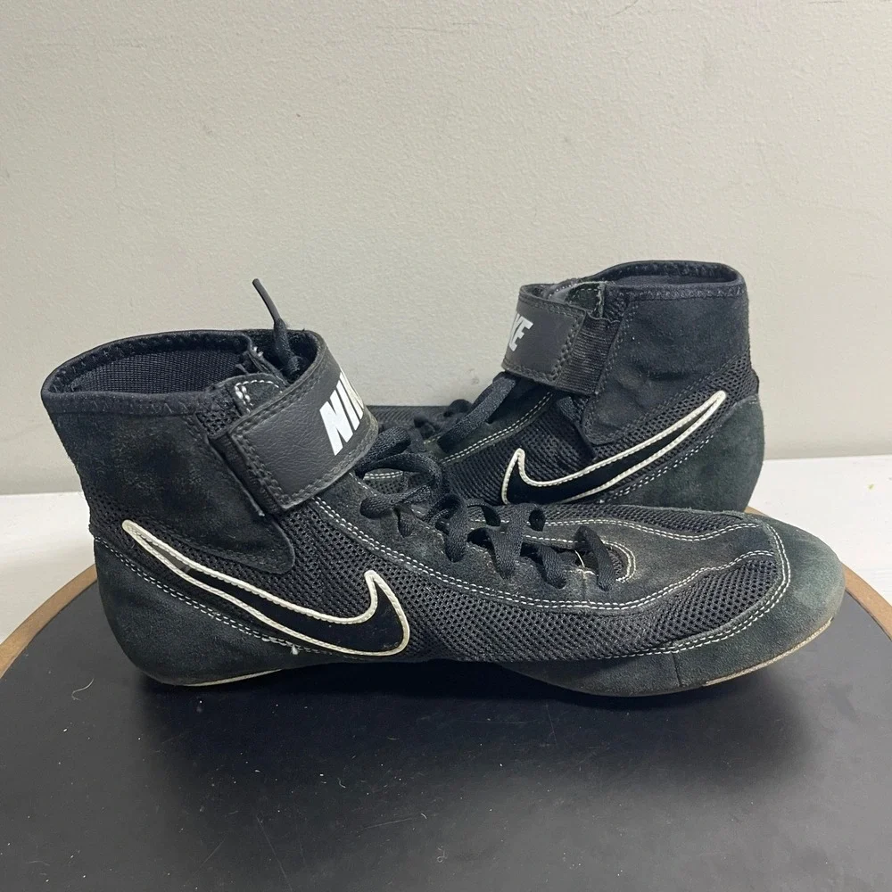 Nike Takedown 4 Wrestling Shoes Men 11.5 High Top Black White Suede Athleisure